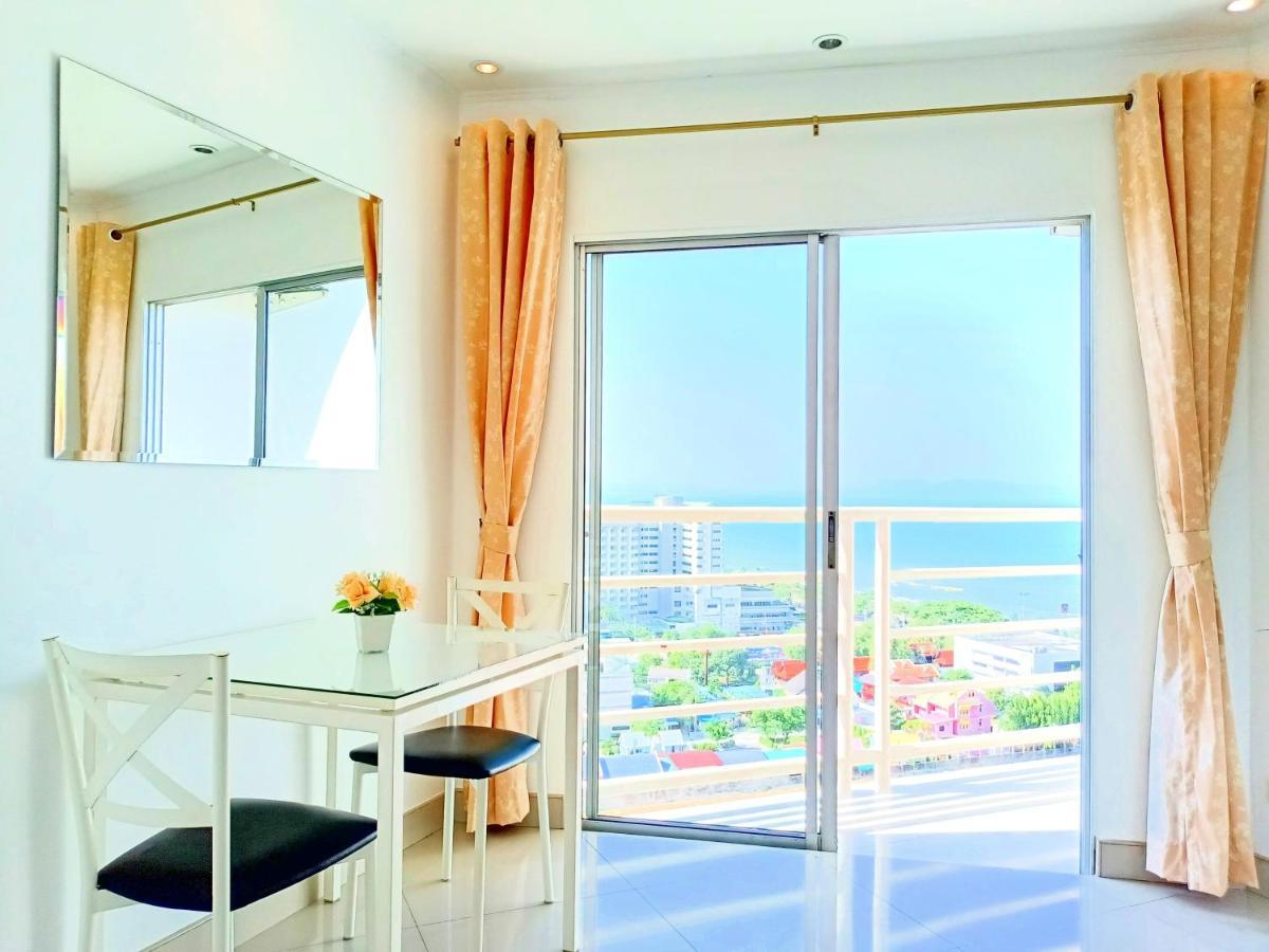 Sea View Beachfront Condos Pattaya Csomtien-part Kültér fotó